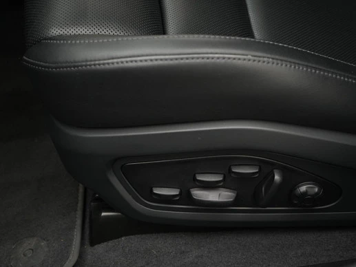 Porsche Taycan - Afbeelding 24 van 30