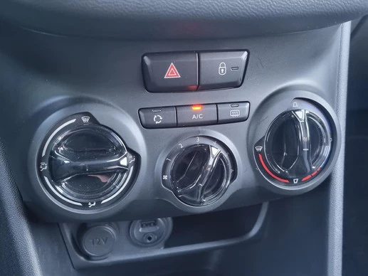 Peugeot 208 - Afbeelding 23 van 30