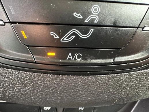 Ford Transit Courier - Afbeelding 17 van 21