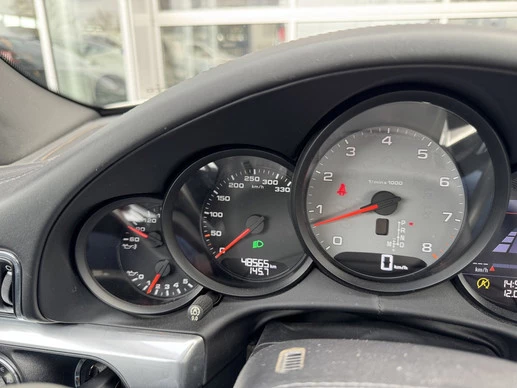 Porsche 911 - Afbeelding 21 van 30