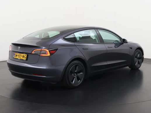 Tesla Model 3 - Afbeelding 4 van 30