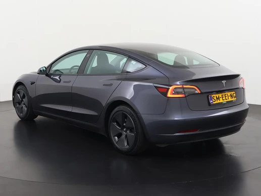 Tesla Model 3 - Afbeelding 7 van 30