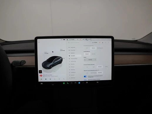Tesla Model 3 - Afbeelding 24 van 30