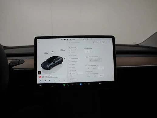 Tesla Model 3 - Afbeelding 29 van 30