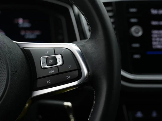 Volkswagen T-Roc - Afbeelding 7 van 30