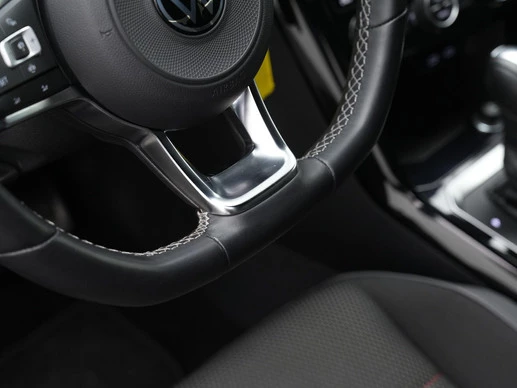 Volkswagen T-Roc - Afbeelding 24 van 30