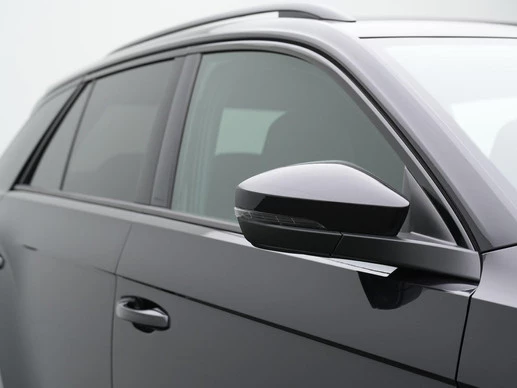 Volkswagen T-Roc - Afbeelding 28 van 30