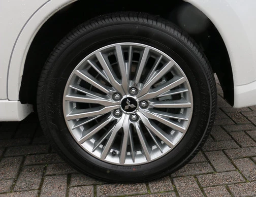 Mitsubishi Outlander - Afbeelding 7 van 28