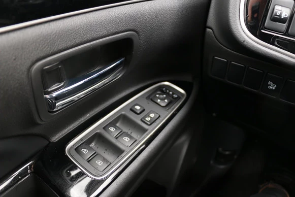 Mitsubishi Outlander - Afbeelding 17 van 28