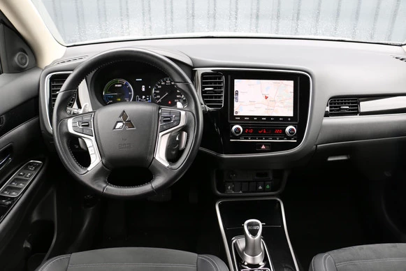 Mitsubishi Outlander - Afbeelding 24 van 28
