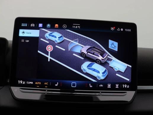 Volkswagen T-Roc - Afbeelding 27 van 30