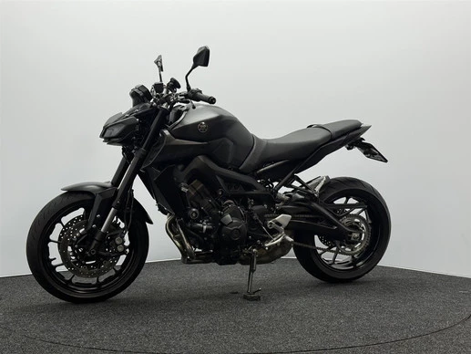 Yamaha MT 09 - Afbeelding 8 van 18