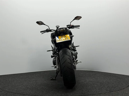 Yamaha MT 09 - Afbeelding 13 van 18