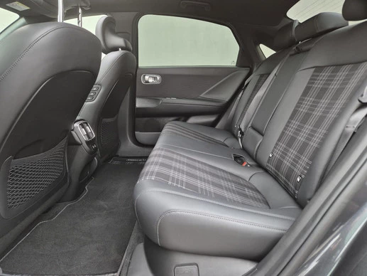Hyundai IONIQ 6 - Afbeelding 13 van 30
