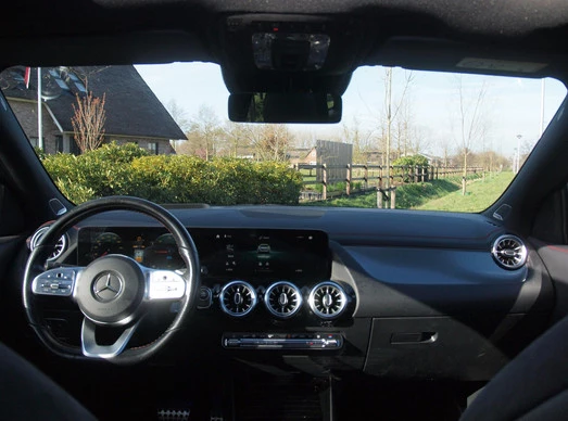 Mercedes-Benz EQA - Afbeelding 15 van 30