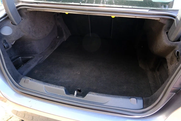 Jaguar XE - Afbeelding 11 van 30