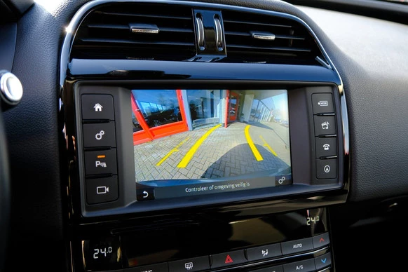 Jaguar XE - Afbeelding 16 van 30