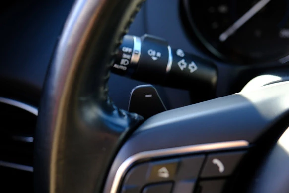 Jaguar XE - Afbeelding 24 van 30