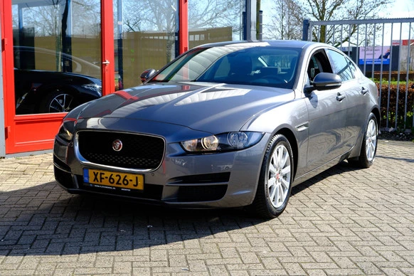 Jaguar XE - Afbeelding 30 van 30