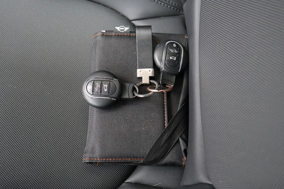 MINI Cooper - Afbeelding 18 van 23