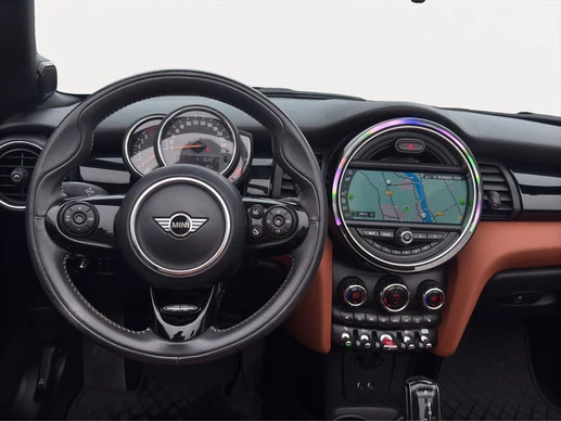 MINI Cooper Cabrio - Afbeelding 17 van 30