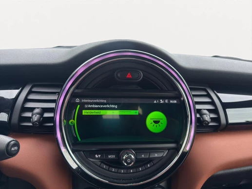 MINI Cooper Cabrio - Afbeelding 26 van 30