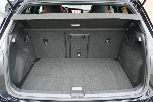 Volkswagen Golf - Afbeelding 12 van 30