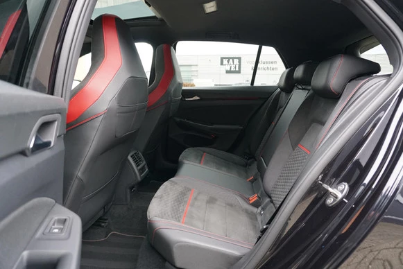 Volkswagen Golf - Afbeelding 16 van 30