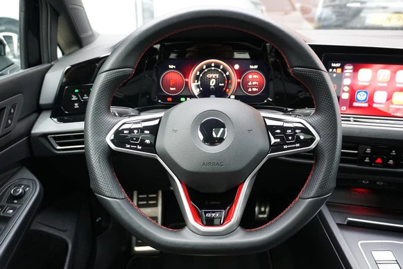 Volkswagen Golf - Afbeelding 17 van 30