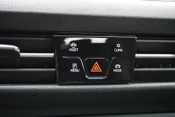 Volkswagen Golf - Afbeelding 21 van 30