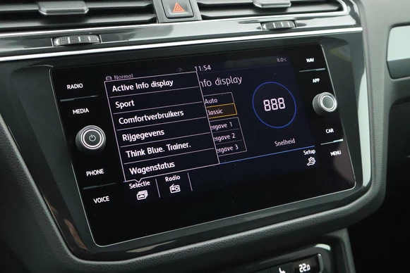 Volkswagen Tiguan - Afbeelding 27 van 30