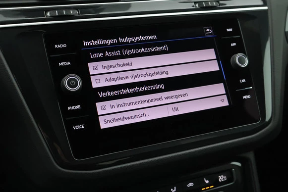 Volkswagen Tiguan - Afbeelding 29 van 30