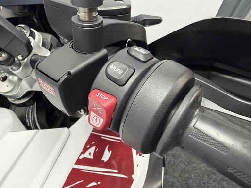 BMW F 750 GS - Afbeelding 18 van 20