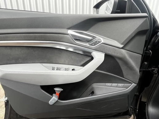 Audi e-tron - Afbeelding 14 van 30