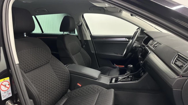 Škoda Superb - Afbeelding 4 van 30