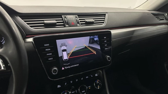 Škoda Superb - Afbeelding 7 van 30