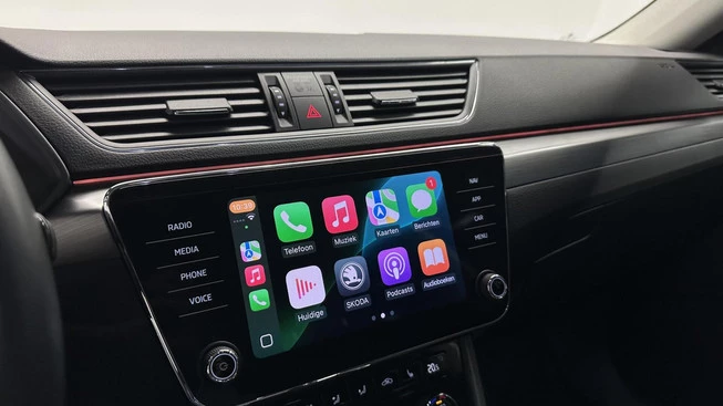 Škoda Superb - Afbeelding 8 van 30