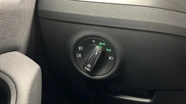 Škoda Superb - Afbeelding 28 van 30