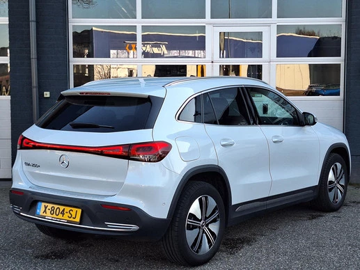 Mercedes-Benz EQA - Afbeelding 3 van 30