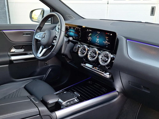 Mercedes-Benz EQA - Afbeelding 9 van 30