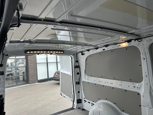 Mercedes-Benz eVito - Afbeelding 7 van 20