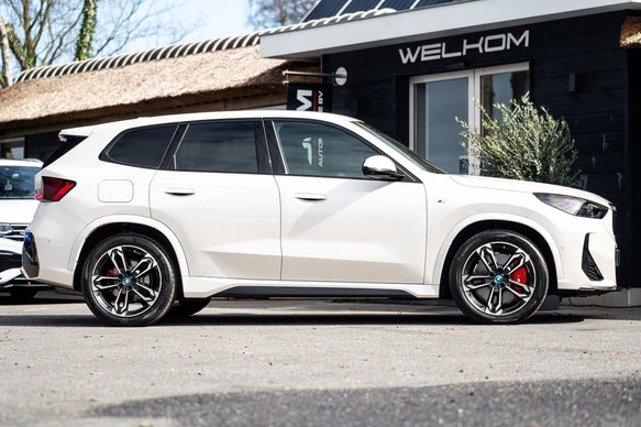 BMW iX1 - Afbeelding 8 van 30