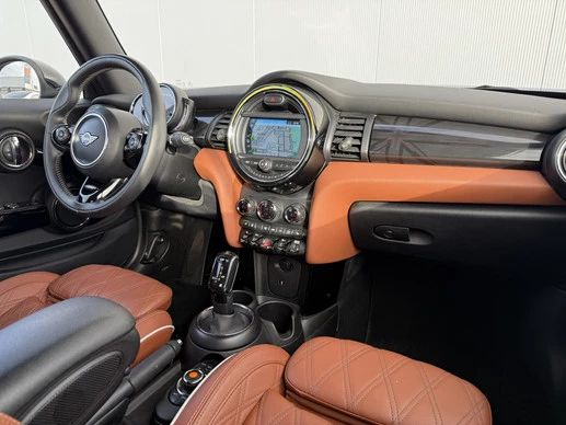 MINI Cooper Cabrio - Afbeelding 10 van 27