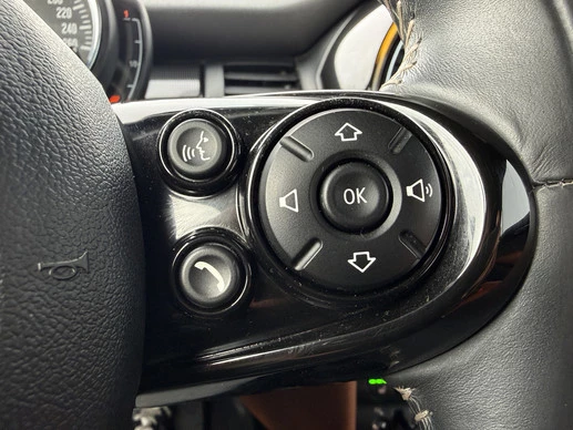 MINI Cooper Cabrio - Afbeelding 16 van 27