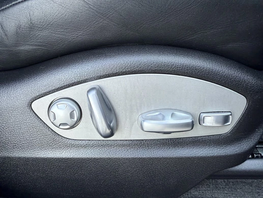 Porsche Macan - Afbeelding 19 van 30