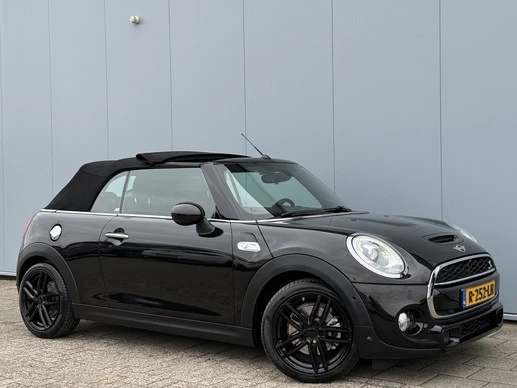 MINI Cooper S Cabrio - Afbeelding 7 van 30