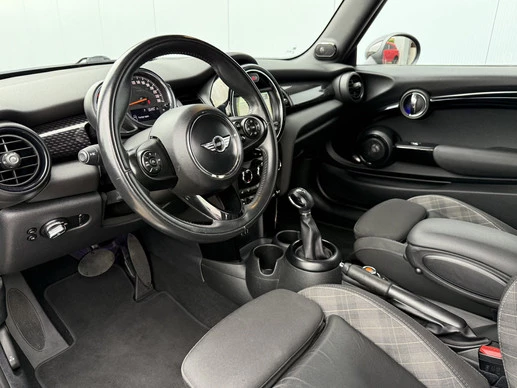 MINI Cooper S Cabrio - Afbeelding 8 van 30