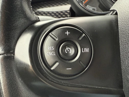 MINI Cooper S Cabrio - Afbeelding 16 van 30