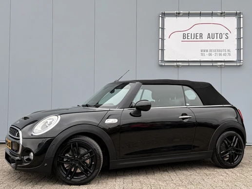 MINI Cooper S Cabrio - Afbeelding 28 van 30
