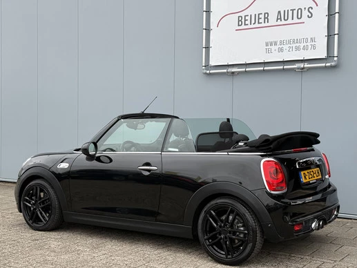 MINI Cooper S Cabrio - Afbeelding 29 van 30
